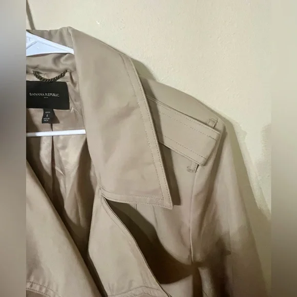 Banana Republic Petite Maverick Oversized Trench Coat - Picture 11 of 16